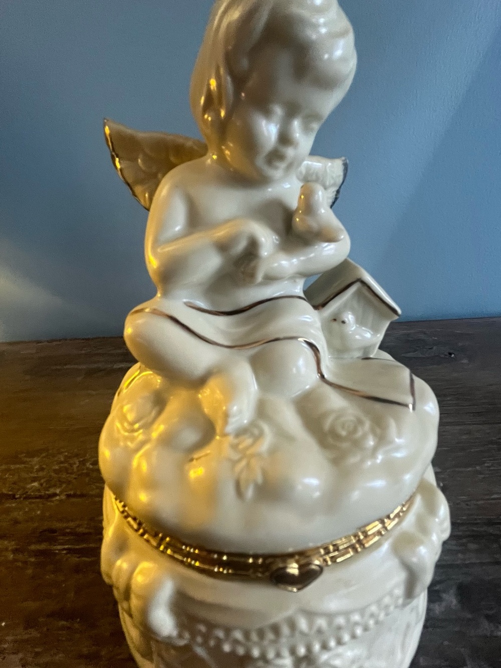 SEI Porcelain Angel Trinket Box Cherub Jewelry Box Heart Clasp Vintage